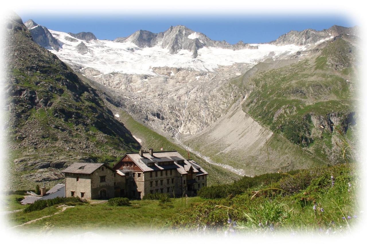 Ferienwohnungen Kroll - Appartements Viktoria Und Landhaus Maria Mayrhofen Exterior foto